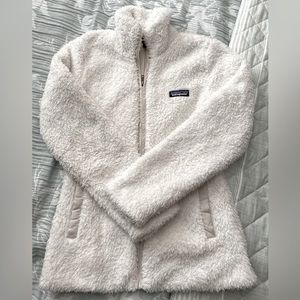 Xs ivory shaggy patagonia zip up jacket
